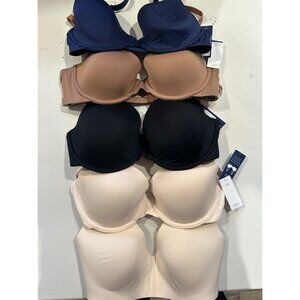 RESELLER'S BOX OF NWT GAP BODY BRAS SIZE 32